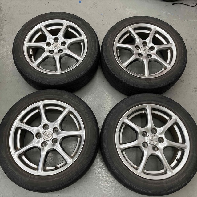 トヨタエスティマ純正アルミ夏タイヤ付215/55R17 DBA-GSR50W