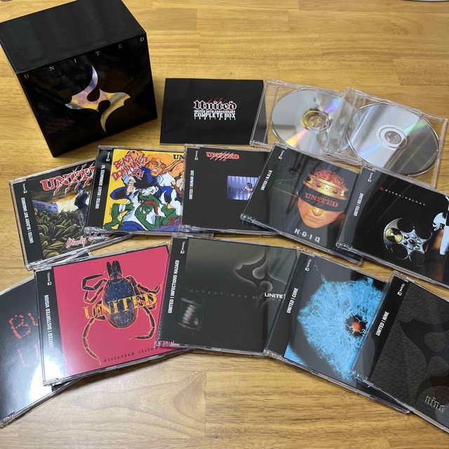 UNITED 30TH ANNIVERSARY COMPLETE BOX エンタメ/ホビーのCD(ポップス/ロック(邦楽))の商品写真