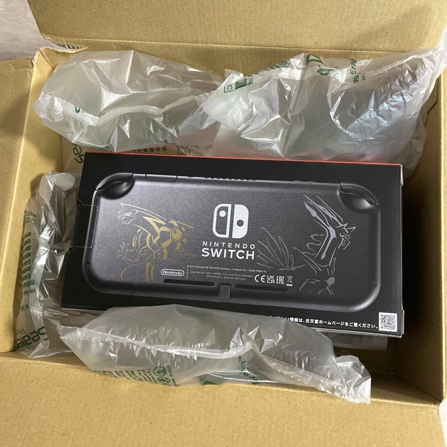 【美品】Nintendo Switch Lite ディアルガ・パルキア 本体