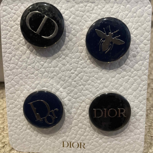 Dior(ディオール)の新品★ディオール★ノベルティーセット エンタメ/ホビーのコレクション(ノベルティグッズ)の商品写真