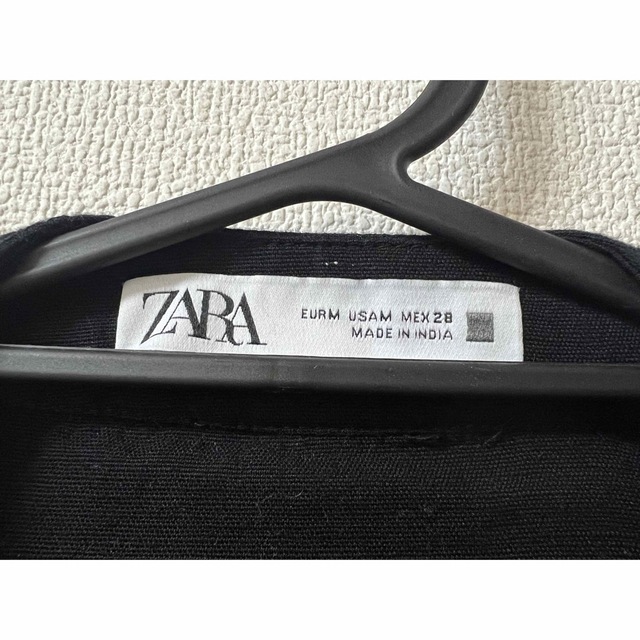 ZARA(ザラ)のZARA 新品 エンブロイダリー 花柄 トップス レディースのトップス(シャツ/ブラウス(長袖/七分))の商品写真