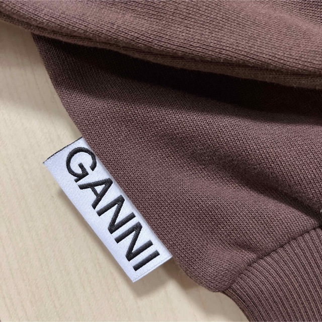 ジェニ着用　GANNI スウェット 新品未使用　S