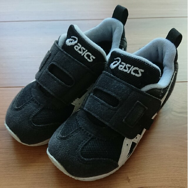 asics(アシックス)のasics IDAHO MINI KT-ES 17cm 二足セット キッズ/ベビー/マタニティのキッズ靴/シューズ(15cm~)(スニーカー)の商品写真