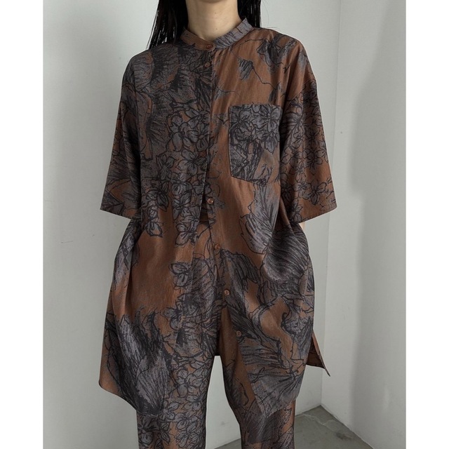 Ameri VINTAGE(アメリヴィンテージ)のKEITAMARUYAMA × AMERI WIDE SHIRT レディースのトップス(シャツ/ブラウス(半袖/袖なし))の商品写真