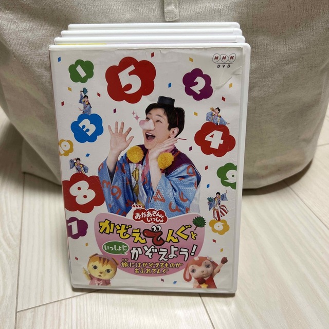 おかあさんといっしょ　DVD 6枚セット エンタメ/ホビーのDVD/ブルーレイ(お笑い/バラエティ)の商品写真