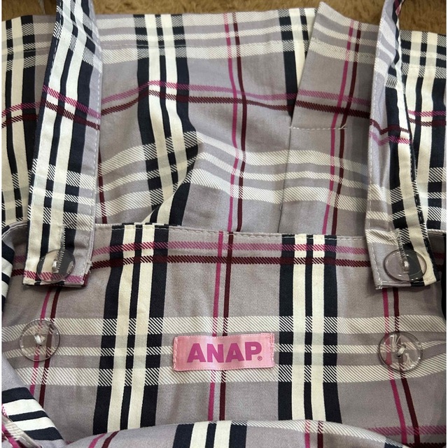 ANAP(アナップ)の匿名発送込　ANAP ジャンパースカート　チェック　グレー　ブラック　 レディースのスカート(ミニスカート)の商品写真