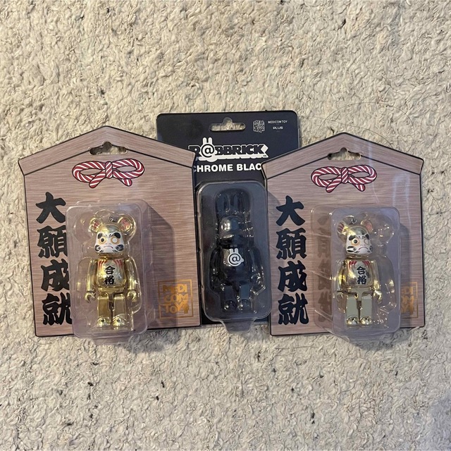 BE@RBRICK 達磨 合格 金メッキ 100％　新品未開封