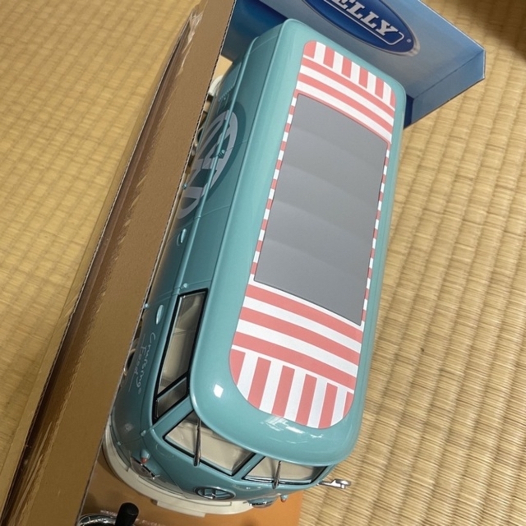 Volkswagen(フォルクスワーゲン)の新品未使用 ✴︎500台限定生産✴︎ Volkswagen Bus 1/16 エンタメ/ホビーのエンタメ その他(その他)の商品写真