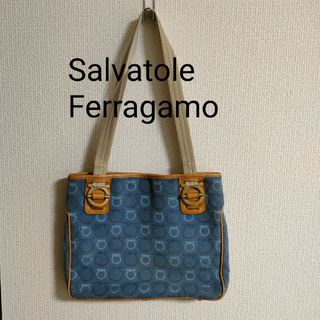 【Ferragamo】フェラガモ アリアナヴァーヴ トートバッグ ガンチーニ SABLE ベージュ レザー DY-21 D698 kt06285ar