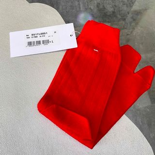 マルタンマルジェラ(Maison Martin Margiela)の【新品】Maison Margiela マルジェラ タビ 靴下 赤/M(その他)