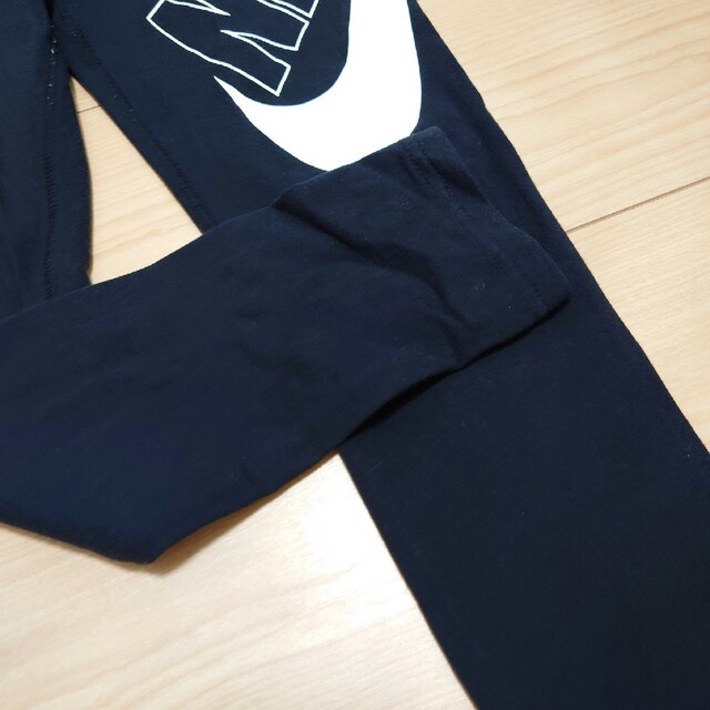 NIKE(ナイキ)のナイキ　レギンス　140 キッズ/ベビー/マタニティのキッズ服女の子用(90cm~)(パンツ/スパッツ)の商品写真