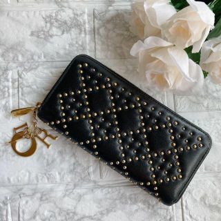 クリスチャンディオール Christian Dior 長財布
 スタッズ ブラック