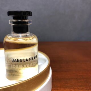 ルイヴィトン(LOUIS VUITTON)の【廃盤】ルイヴィトン "ダンラポー" 10ml 香水 ミニチュアボトル(香水(女性用))