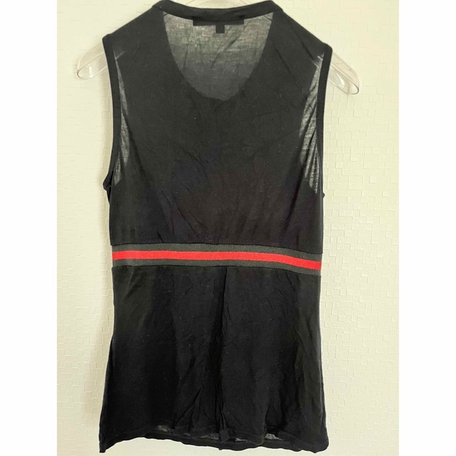 Gucci(グッチ)のGUCCI ノースリーブ　カットソー レディースのトップス(Tシャツ(半袖/袖なし))の商品写真