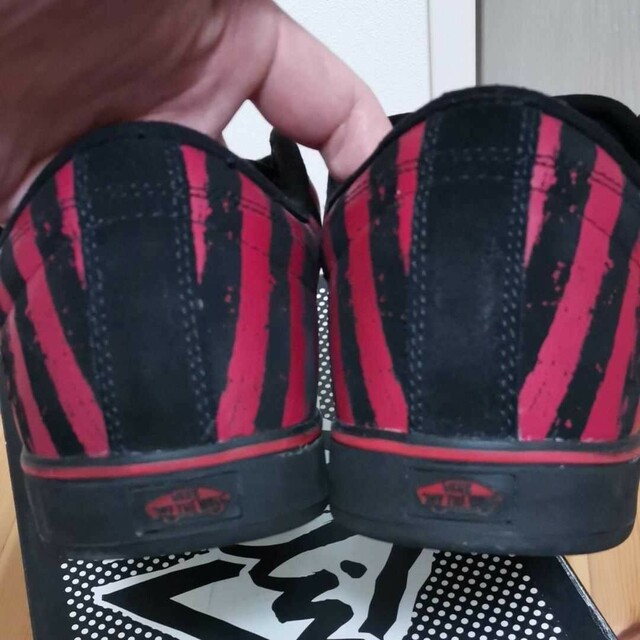 VANS(ヴァンズ)の【早い者勝ち値引きUsed 美品】VANS DD-66 ブラックレッド29cm メンズの靴/シューズ(スニーカー)の商品写真