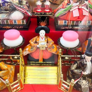 雛人形 ひな祭り ガラスケース入り ライト付き 送料込みの通販 by