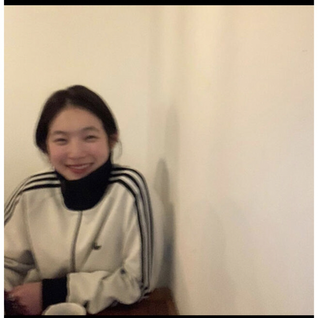 在原みゆ紀 さん adidas／ ベージュ セットアップ  トラックジャケット