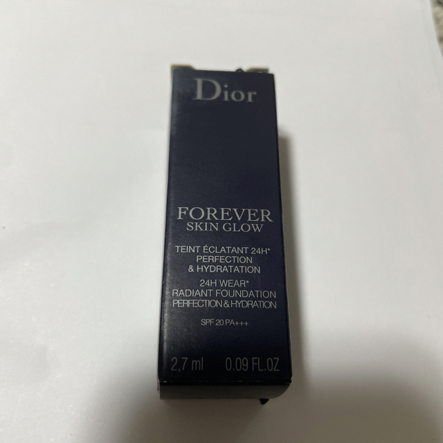 Dior(ディオール)のディオールスキン　フォーエヴァー　フルイド　グロウ コスメ/美容のキット/セット(サンプル/トライアルキット)の商品写真