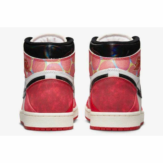 NIKE(ナイキ)のSpider-Man × Nike Air Jordan 1 High OG メンズの靴/シューズ(スニーカー)の商品写真