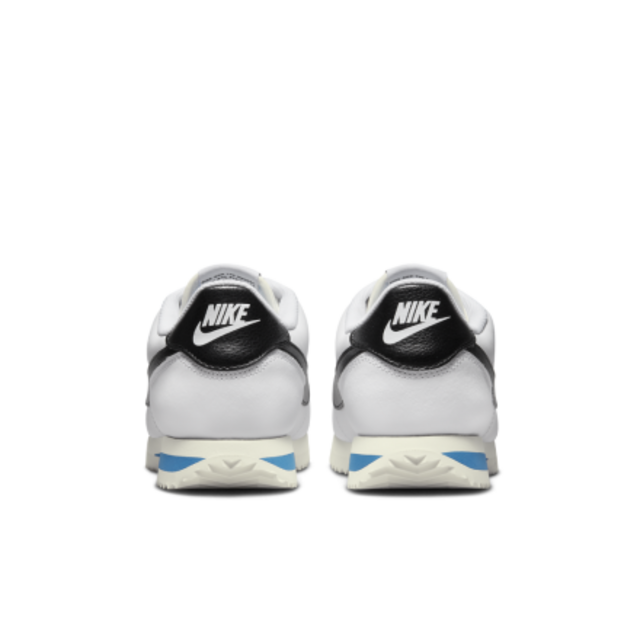 NIKE(ナイキ)のNIKE CORTEZ WHITE/BLACK/LIGHT PHOTO BLUE メンズの靴/シューズ(スニーカー)の商品写真