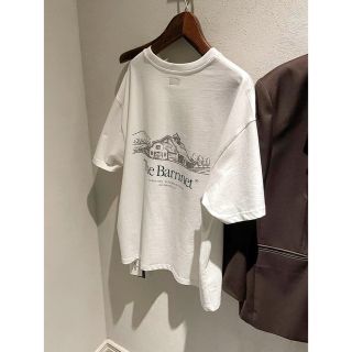 エディットフォールル(EDIT.FOR LULU)の新品　the barnnet Country Barn T-Shirt 韓国(Tシャツ(半袖/袖なし))