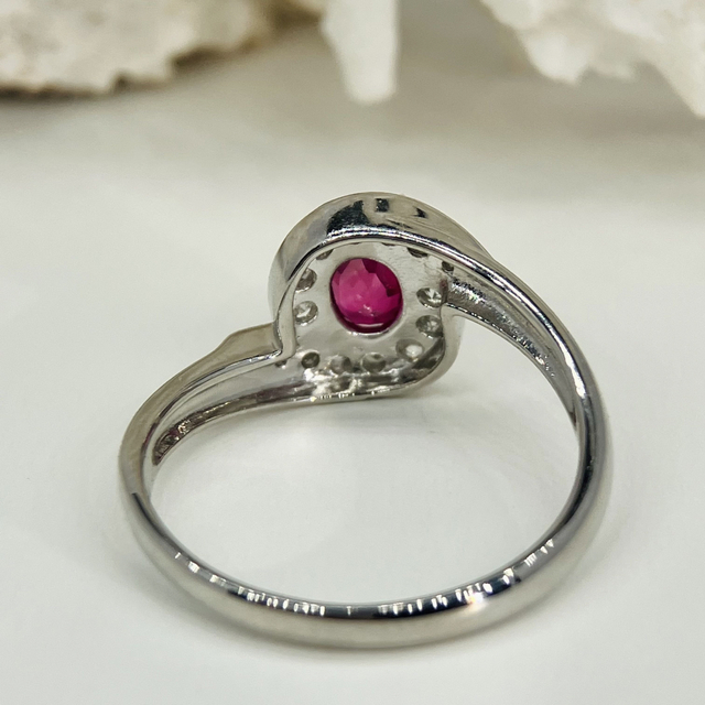 ルビー　リング　PT900   ダイヤモンド レディースのアクセサリー(リング(指輪))の商品写真