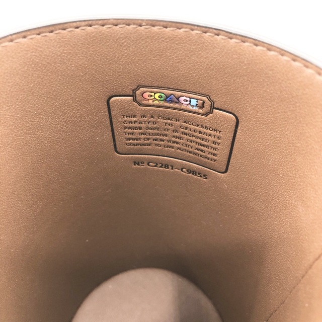 【COACH☆新品】ウォーター ボトル クロスボディ レインボー !カーキ!