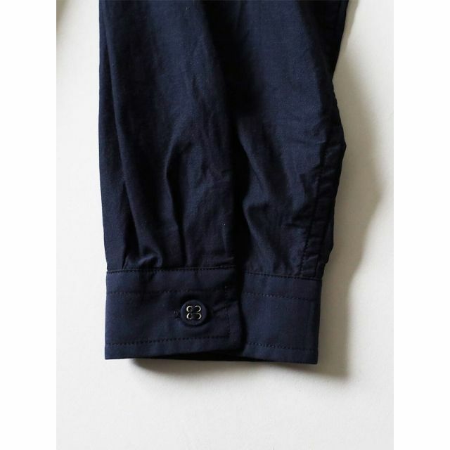 WHITE MOUNTAINEERING(ホワイトマウンテニアリング)の22SS 新品 ホワイトマウンテニアリング リポーズウェア シャツ 4 日本製 メンズのトップス(シャツ)の商品写真