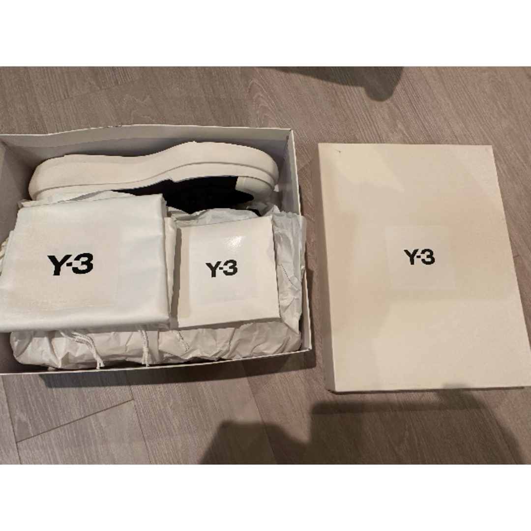 Y-3(ワイスリー)の【新品】Y-3 AJATU COURT HIGH メンズの靴/シューズ(スニーカー)の商品写真