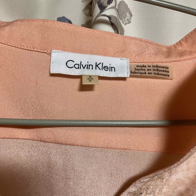 Calvin Klein(カルバンクライン)のカルバンクライン　長袖　シャツ レディースのトップス(シャツ/ブラウス(長袖/七分))の商品写真