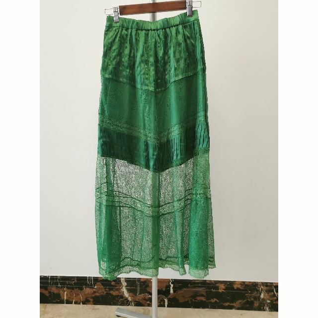 AMERI MEDI STRATUM LACE SKIRT 4