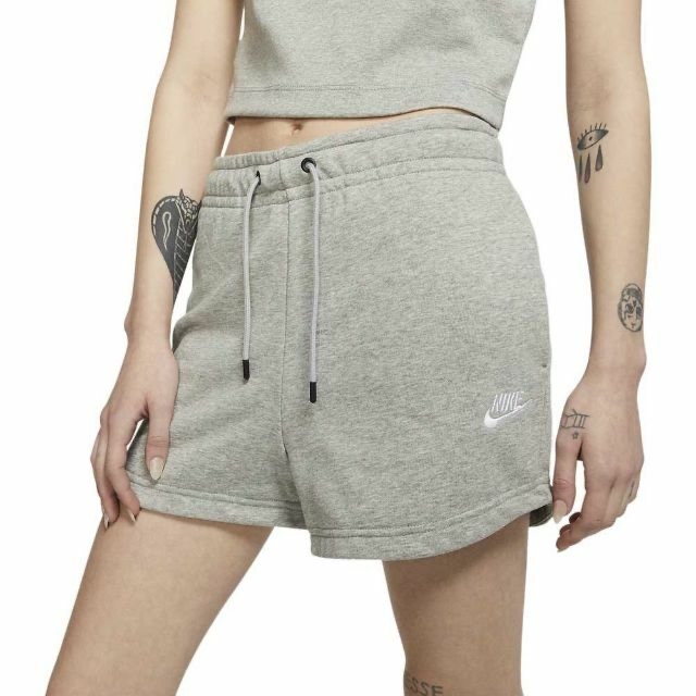 Nike ショートパンツ Sportswear Essential Shorts