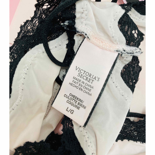 Victoria's Secret(ヴィクトリアズシークレット)の新品未使用 Victoria’s Secret チーキーショーツ レディースの下着/アンダーウェア(ショーツ)の商品写真