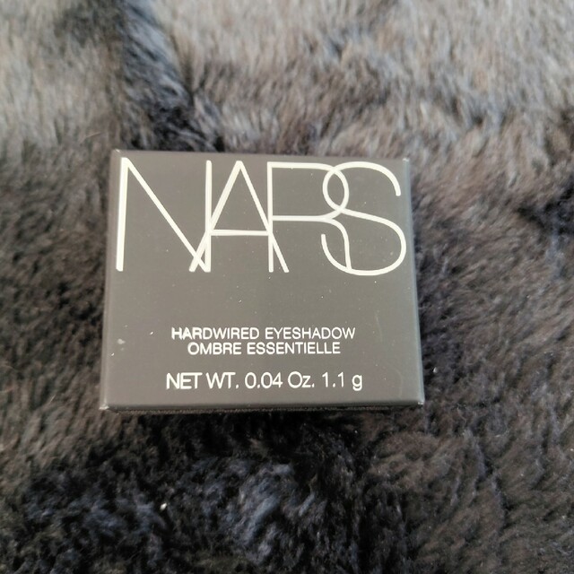 NARS(ナーズ)のNARS ハードワイヤードアイシャドー 5335 コスメ/美容のベースメイク/化粧品(アイシャドウ)の商品写真