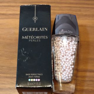 ゲラン(GUERLAIN)のゲラン　メテオリットペルルメイクアップベース　新品未使用品(化粧下地)