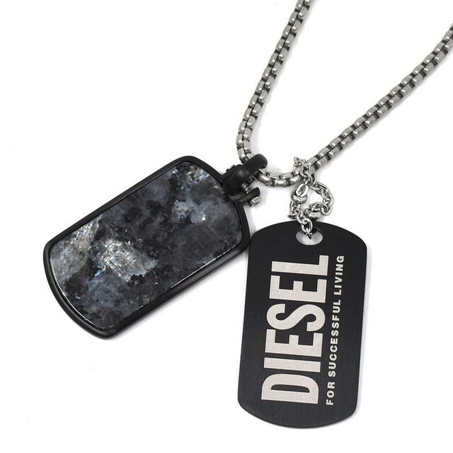 DIESEL(ディーゼル)のディーゼル DX1327040 ネックレス FELDSPAR ドッグタグ メンズのアクセサリー(ネックレス)の商品写真