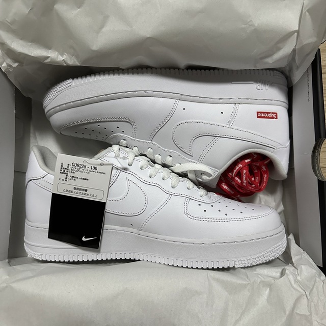 Supreme × Nike Air Force 1 Low "White"