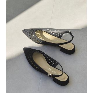 ルタロン(Le Talon)の【LE TALON】新品 ポインテッドクロシェレーススリングバック 22.5(ハイヒール/パンプス)