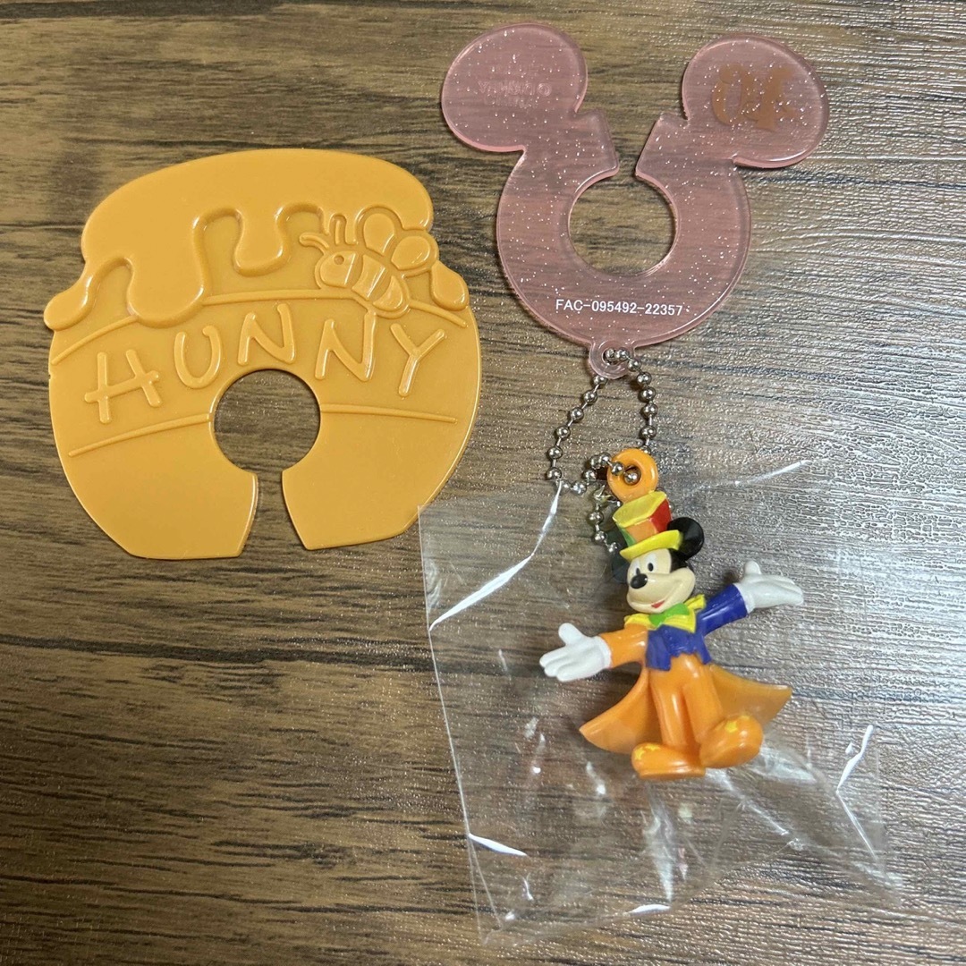 Disney(ディズニー)のディズニー　お菓子クリップ　2点 エンタメ/ホビーのおもちゃ/ぬいぐるみ(キャラクターグッズ)の商品写真