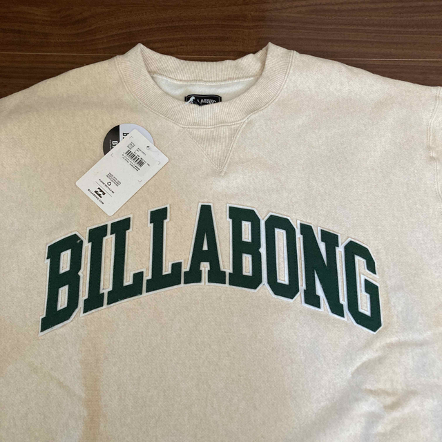 billabong(ビラボン)の新品タグ付き BILLABONG ビラボン トレーナー ベージュL メンズのトップス(スウェット)の商品写真