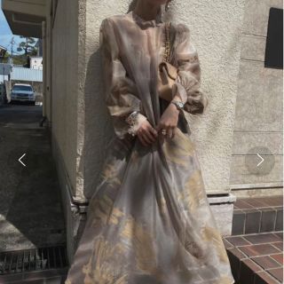 アメリヴィンテージ(Ameri VINTAGE)のRUBBER PAINT ART SHEER DRESS(ロングワンピース/マキシワンピース)