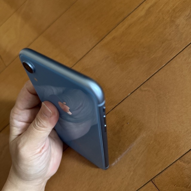 iPhone(アイフォーン)のiPhone XR スマホ/家電/カメラのスマートフォン/携帯電話(スマートフォン本体)の商品写真