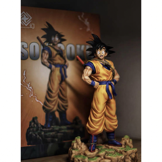 ドラゴンボール　DRAGON BALLフィギュアガレージキット　1／6 孫悟空33cm正規品専用箱付き