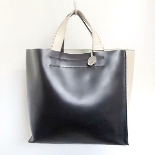 フルラ(Furla)のFURLA(フルラ) トートバッグ - レザー(トートバッグ)