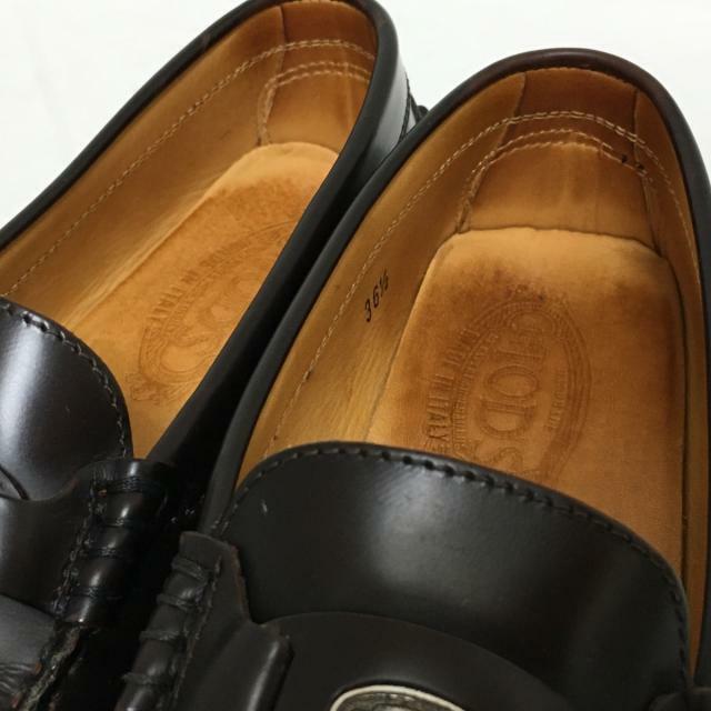 TOD'S(トッズ)のトッズ ローファー 36 1/2 レディース - レディースの靴/シューズ(ローファー/革靴)の商品写真