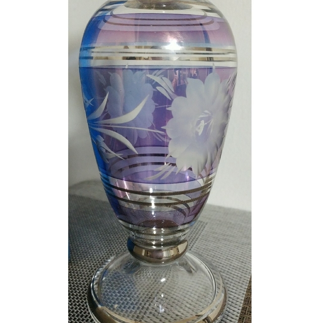 【装飾】ボヘミアン・カリ・ガラス花瓶 インテリア/住まい/日用品のインテリア小物(花瓶)の商品写真