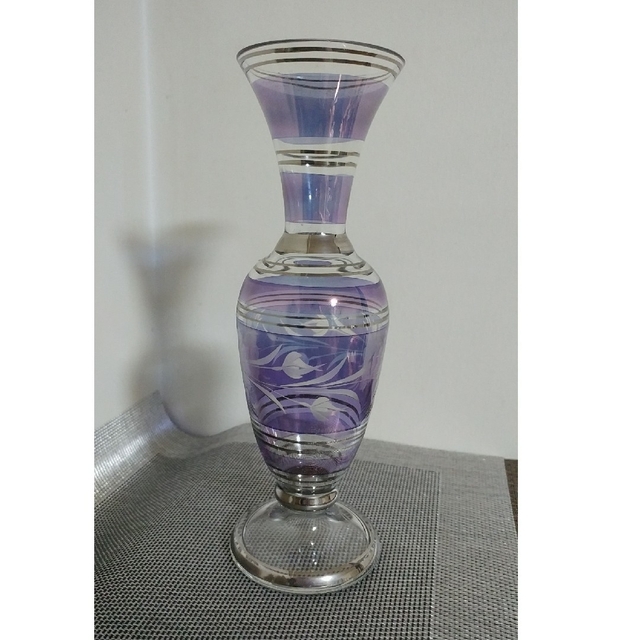 【装飾】ボヘミアン・カリ・ガラス花瓶