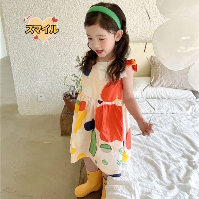 キッズワンピース　カラフル　フリル　ギャザー　女の子夏物120 キッズ/ベビー/マタニティのキッズ服女の子用(90cm~)(ワンピース)の商品写真