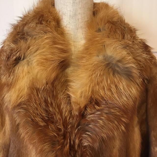 今季最後のお値下げ‼️✨ヴィンテージ ✨リアルファーコート レディースのジャケット/アウター(毛皮/ファーコート)の商品写真