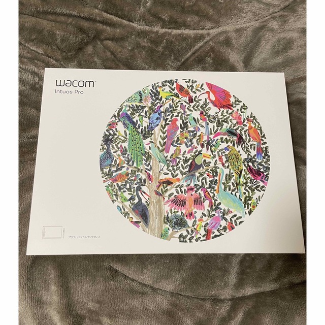 Wacom - Wacom Intuos pro medium ペンタブレット